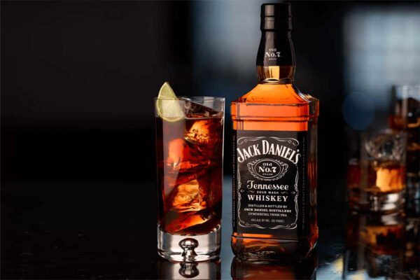 Sự kết hợp của Coca-Cola và Jack Daniel’s