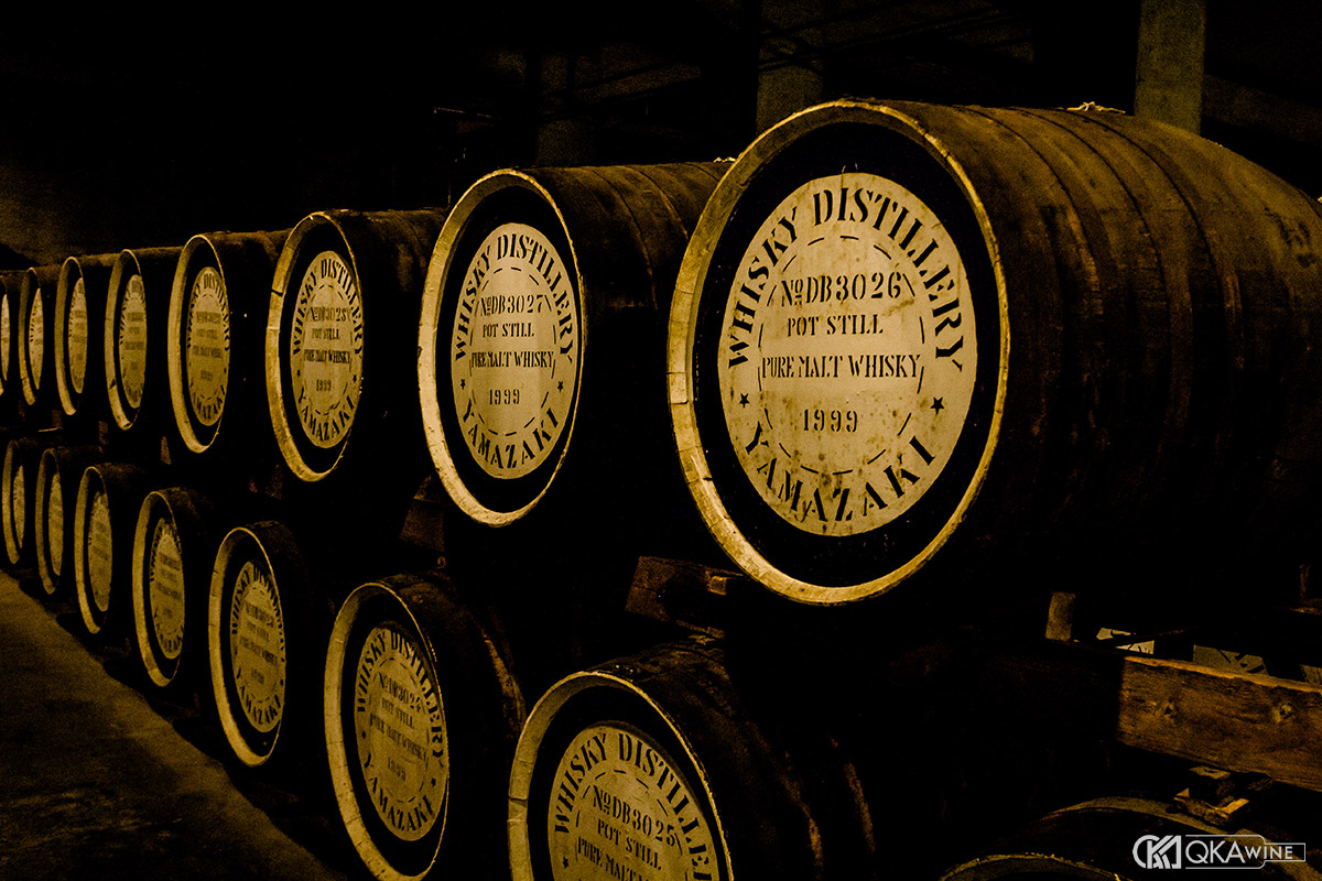 Vai trò của gỗ sồi trong quá trình ủ whisky Yamazaki