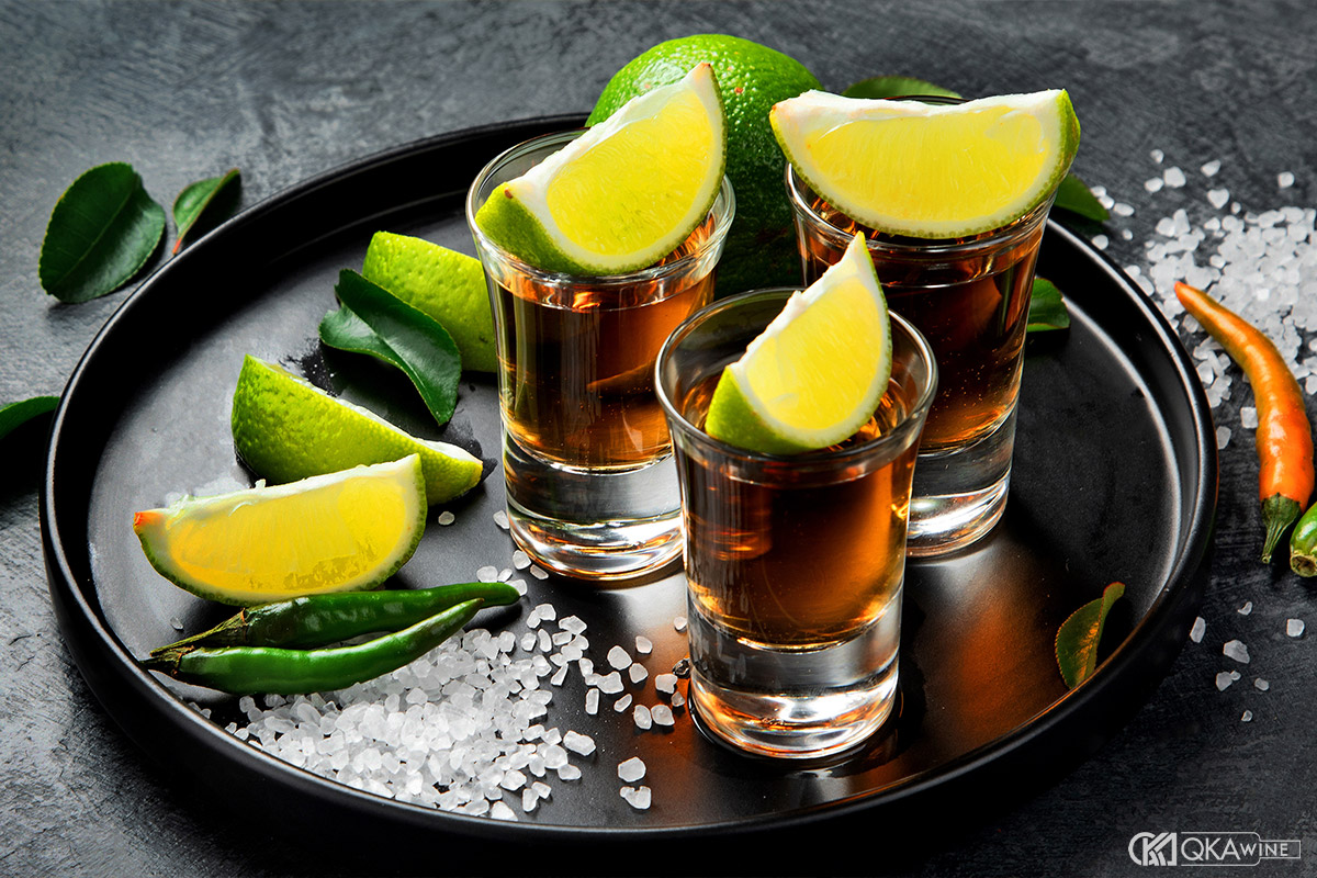 Vodka hương trái cây trong văn hóa thưởng thức hiện đại