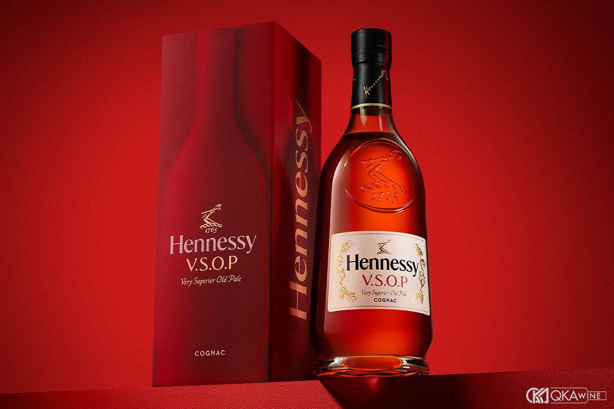 Đặc điểm sản xuất và quy trình ủ rượu Hennessy VSOP
