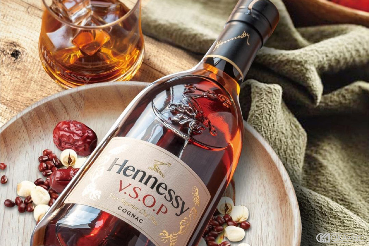 Giá trị và đối tượng phù hợp với Hennessy VSOP