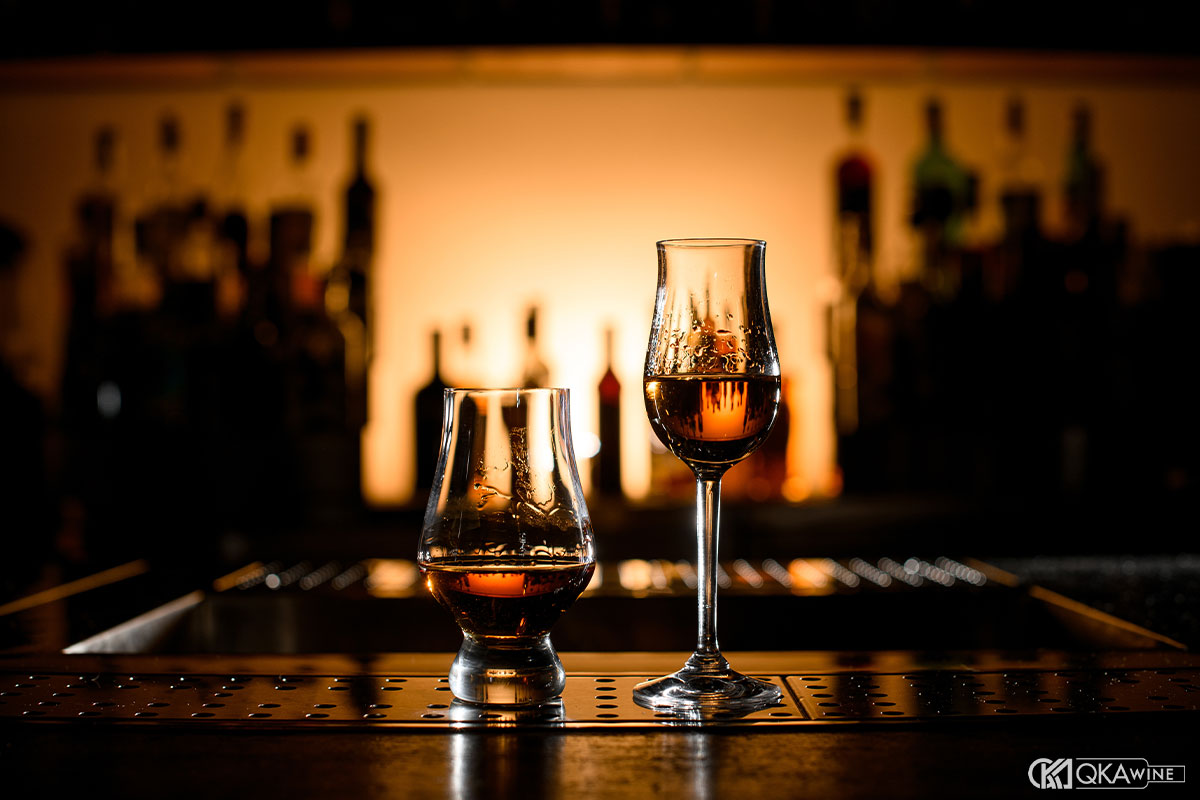 Ly uống Cognac