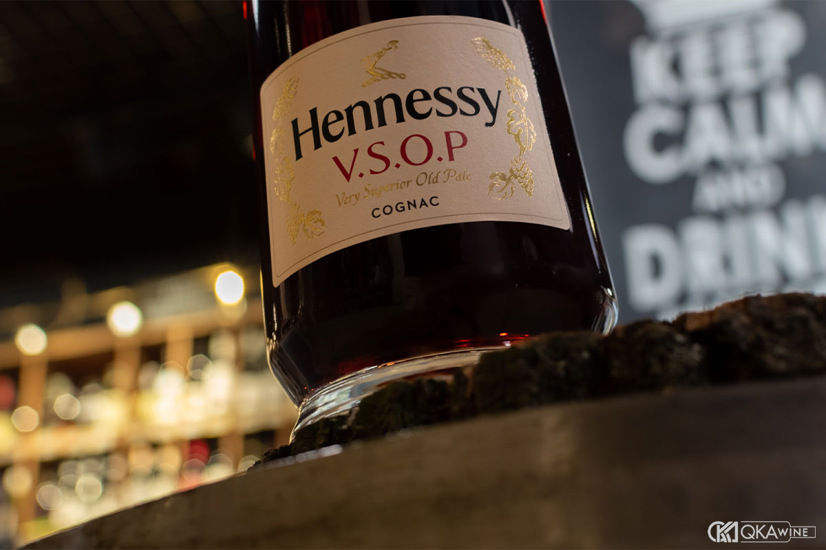 Rượu Hennessy cho lễ kỷ niệm và dịp đặc biệt trong gia đình