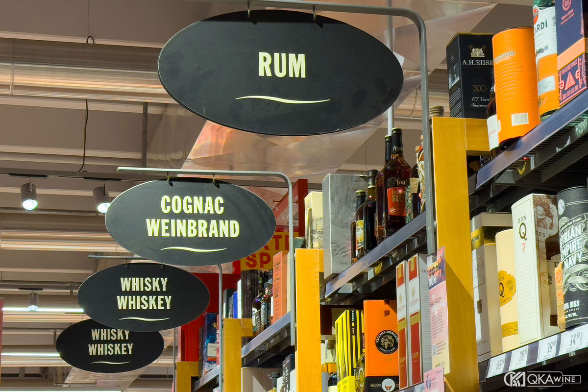 So sánh rượu Rum và Cognac