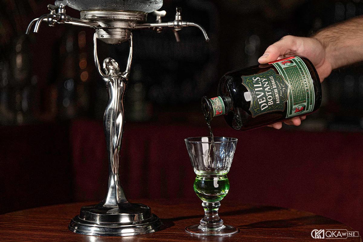 Cách chọn chai Absinthe phù hợp