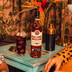 Cách uống rượu Rum