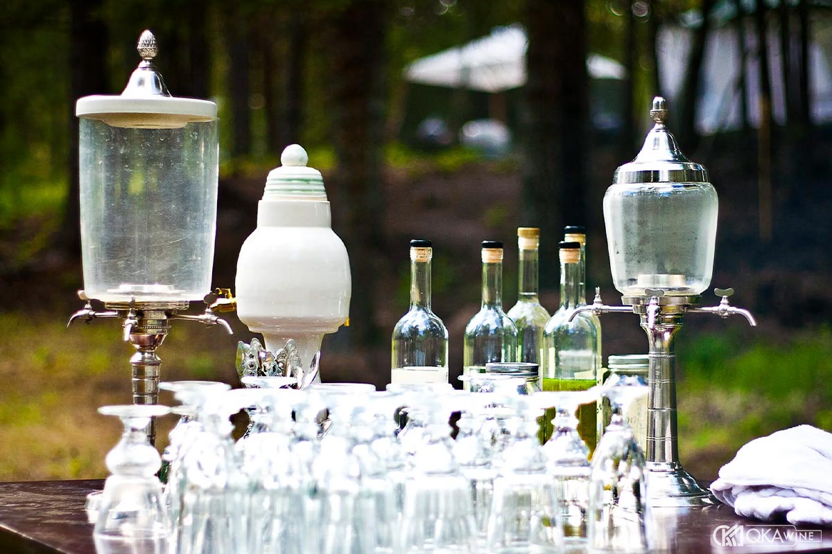 Cơ chế tác động của thujone trong cơ thể