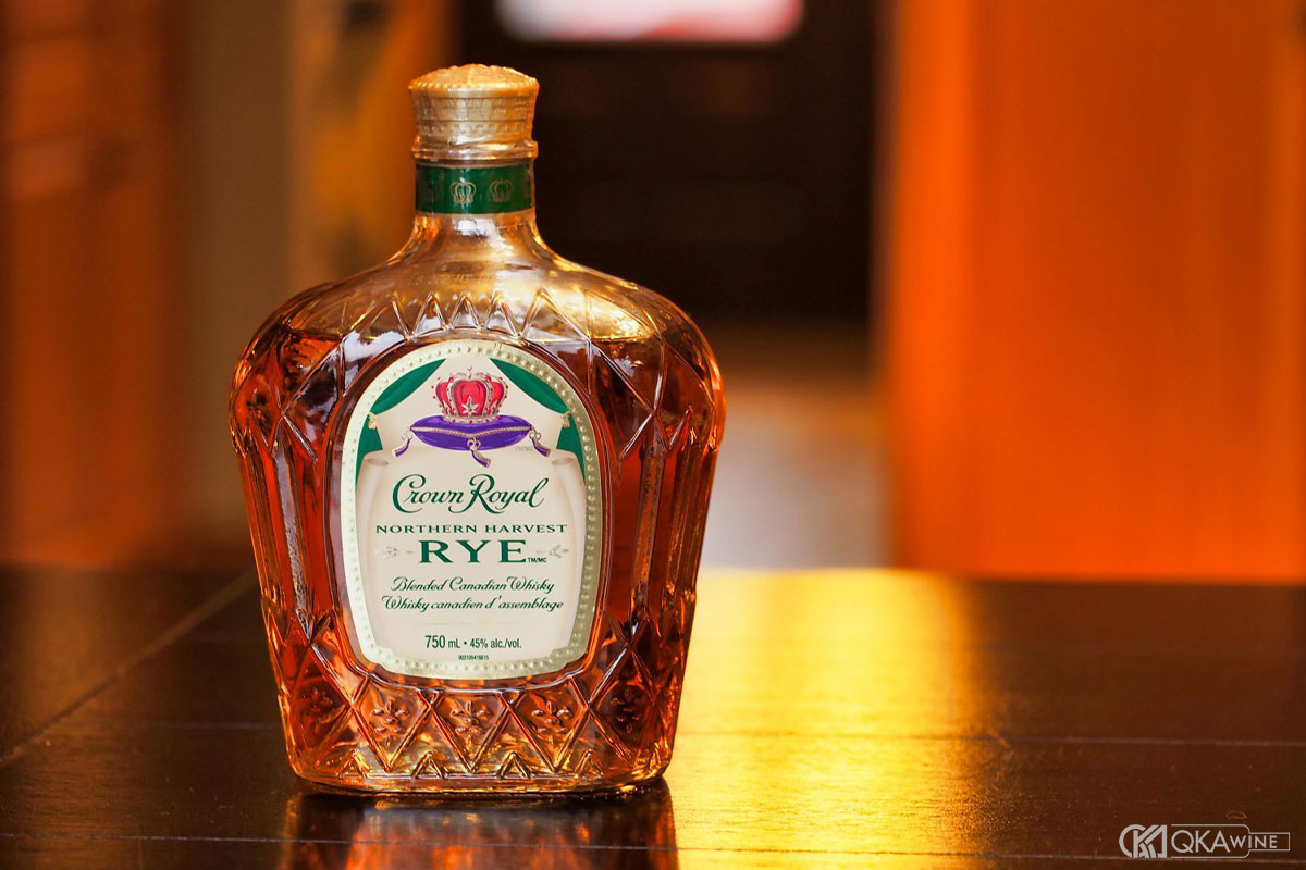 Mua Blended Whisky chính hãng tại QKAWine