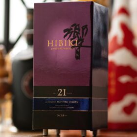 Quà tặng rượu Hibiki