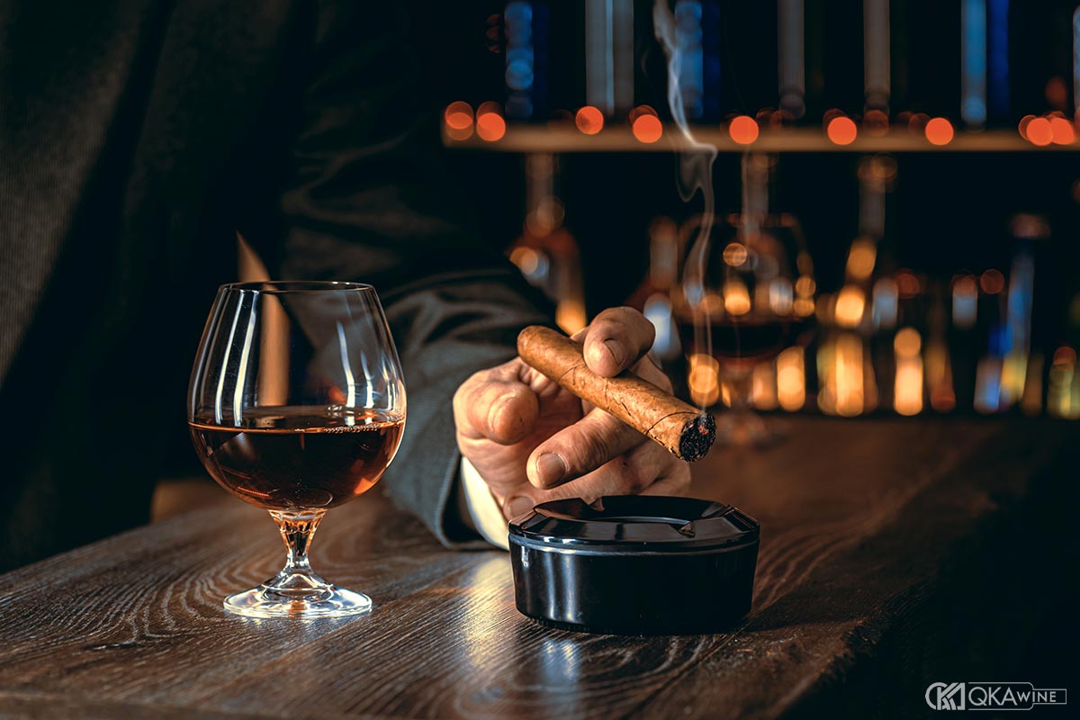 Rượu whisky (hay whiskey)