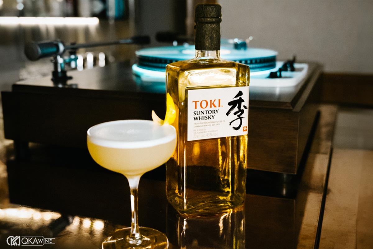 Giá whisky Suntory tại Việt Nam