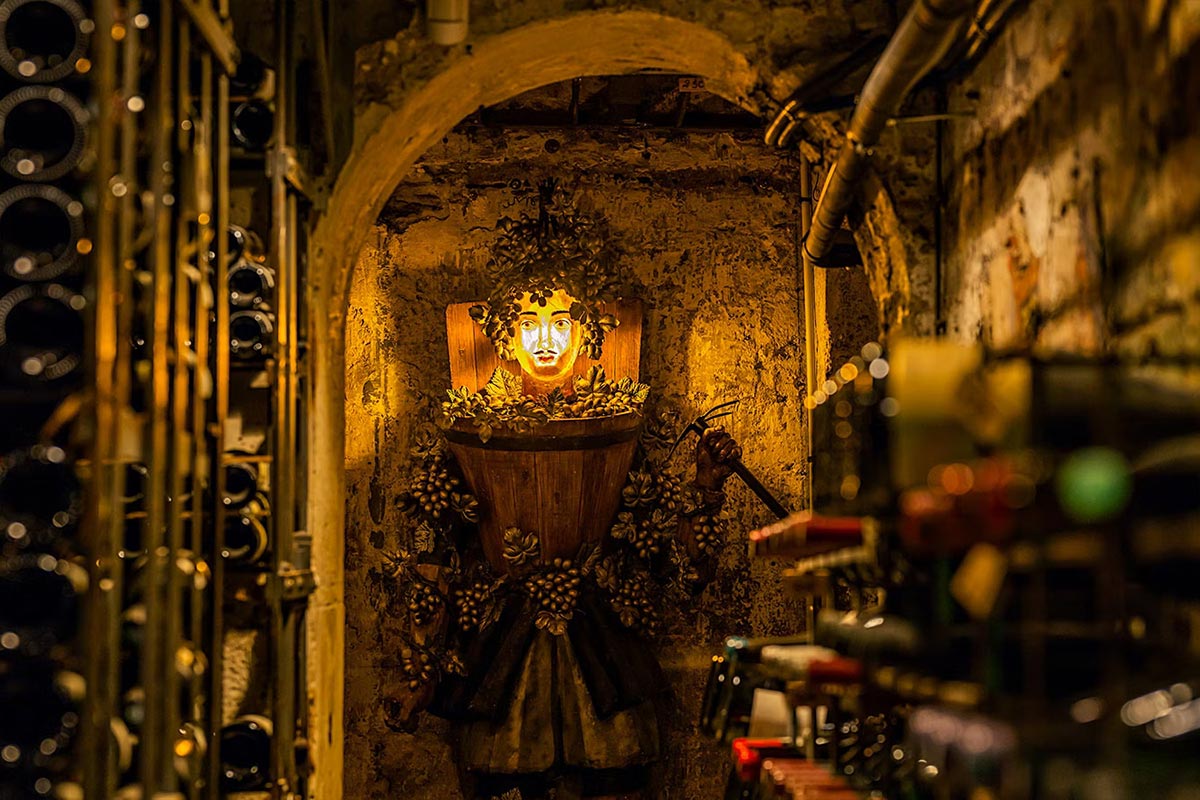 Hầm rượu La Tour d’Argent