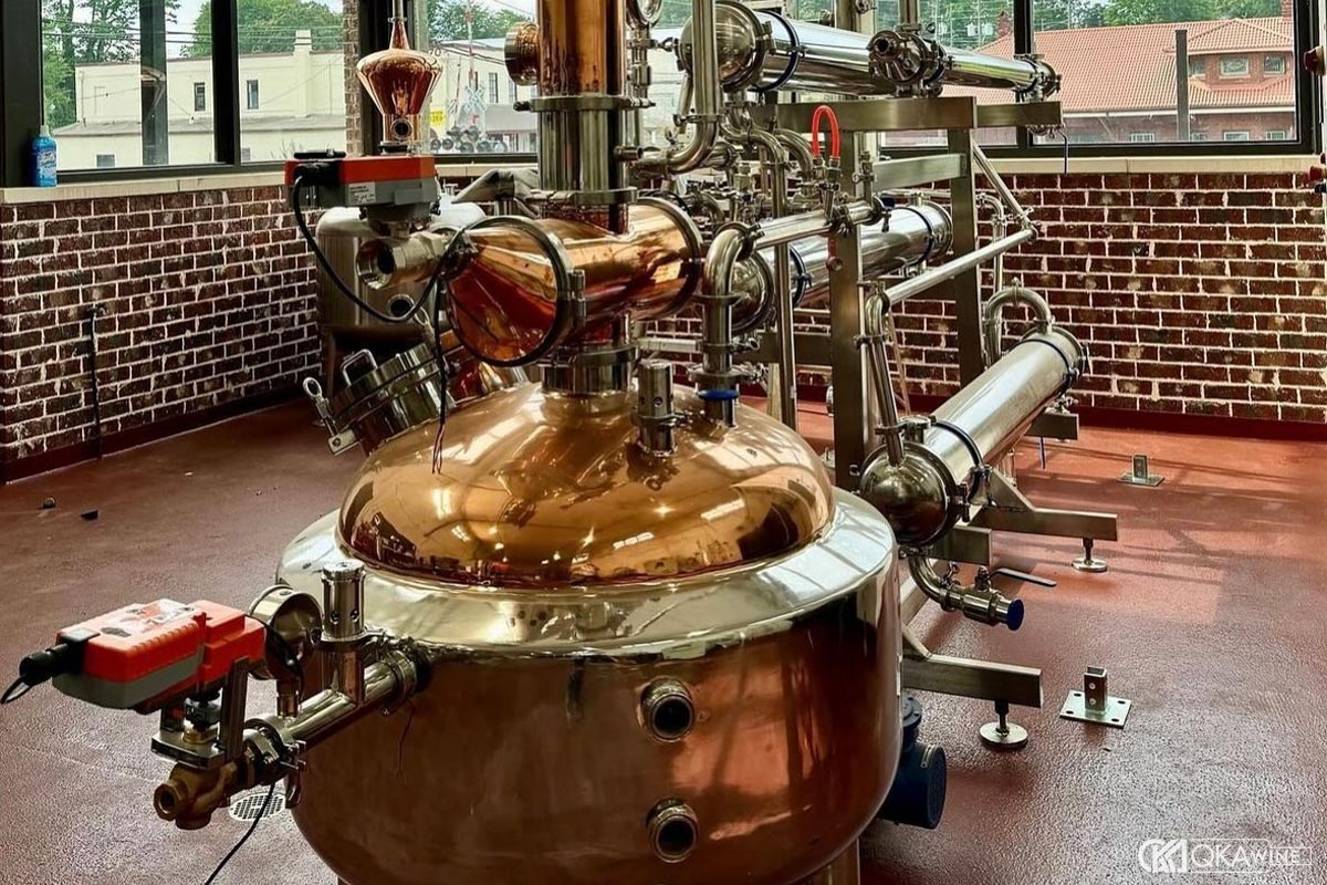 Lịch sử ra đời của Nikka Coffey Grain và vai trò của nồi Coffey