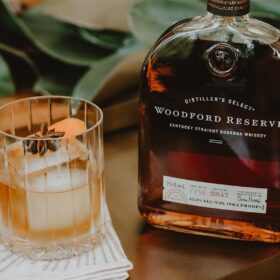 Old Fashioned Bourbon whiskey cocktail