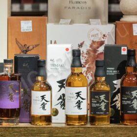 So sánh Tenjaku blended và Tenjaku pure malt