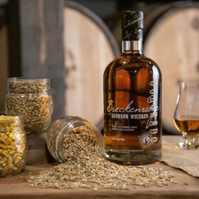 Tỷ lệ ngũ cốc trong Bourbon whiskey