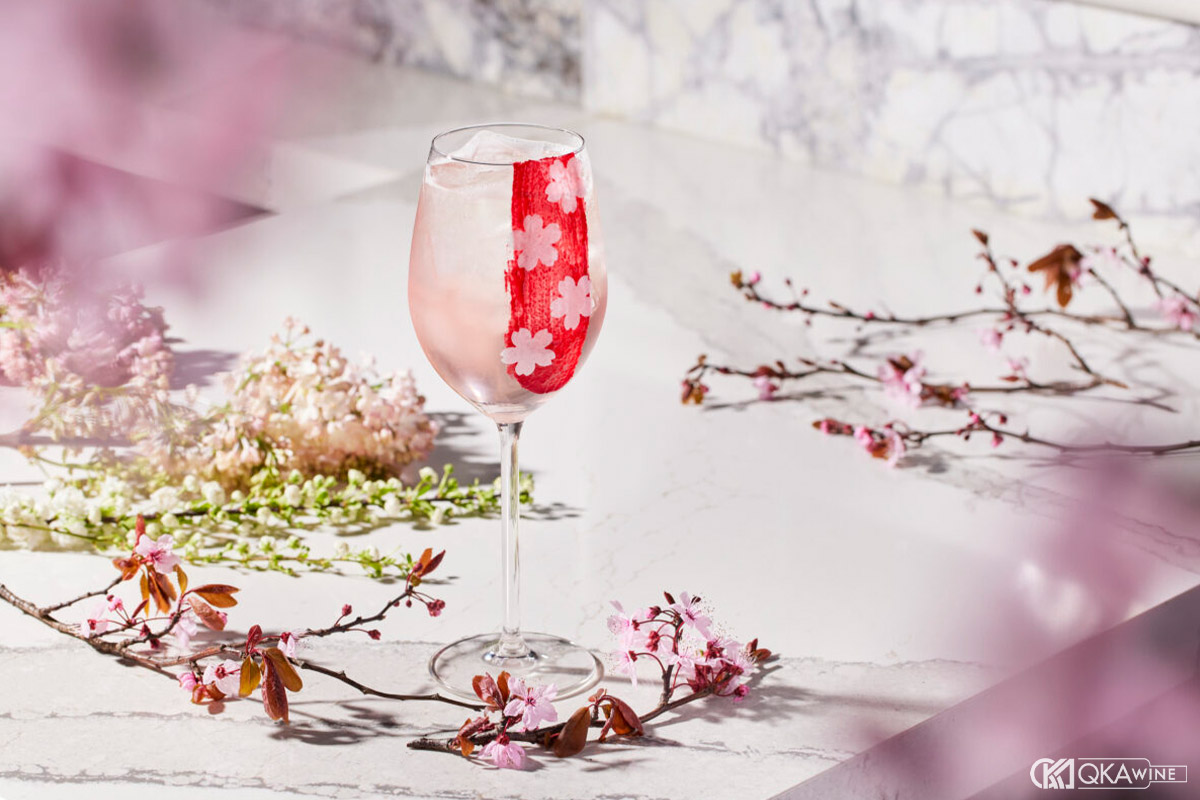 Blossom Champagne Cocktail