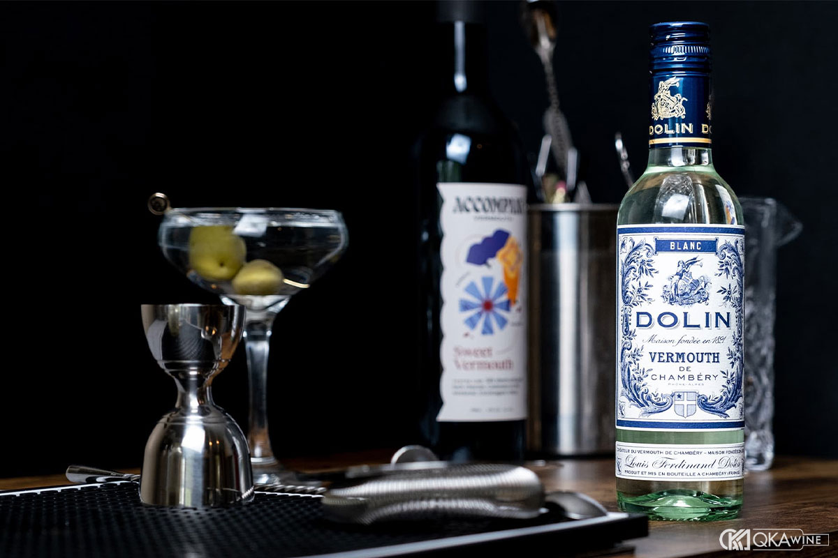 Nhóm cocktail Blanc Vermouth kết hợp gin