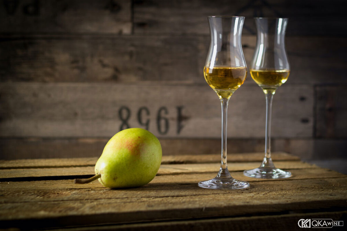 Eau-de-Vie có dễ uống không?