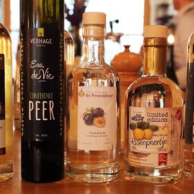 Eau-de-Vie có phải rượu mạnh không?