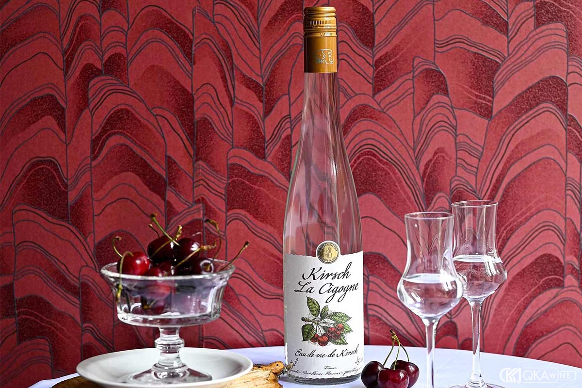 Phân biệt Eau-de-Vie, Poire Williams, Schnapps và Kirschwasser