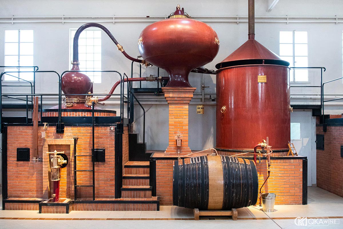 Quy trình chưng cất Eau-de-Vie