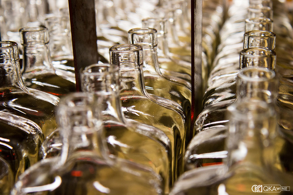 So sánh rượu Cachaca và Rum mía