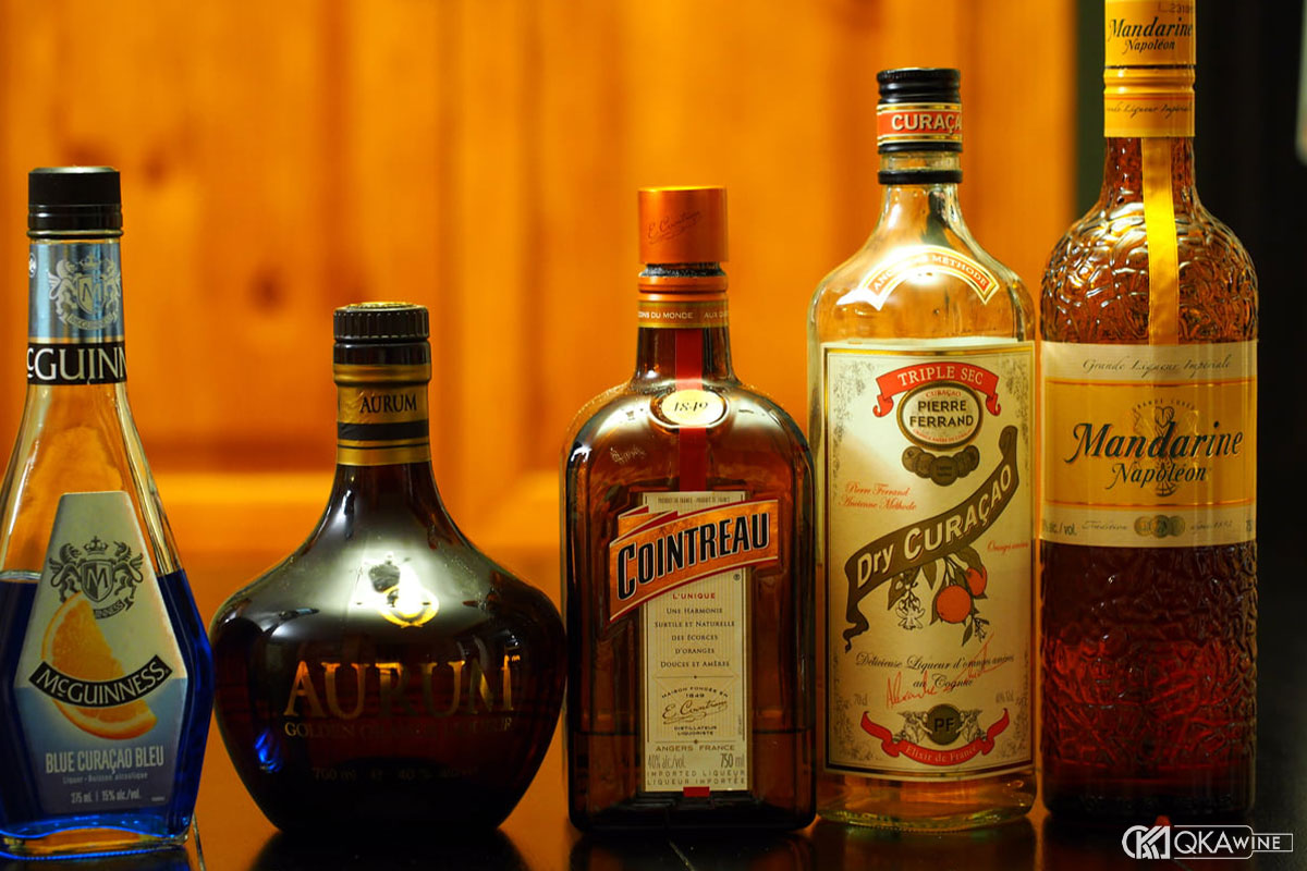 Rượu Liqueur đứng ở đâu trong hệ phân loại này?