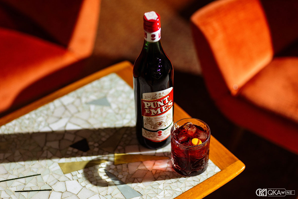 So sánh các dòng Rouge Vermouth