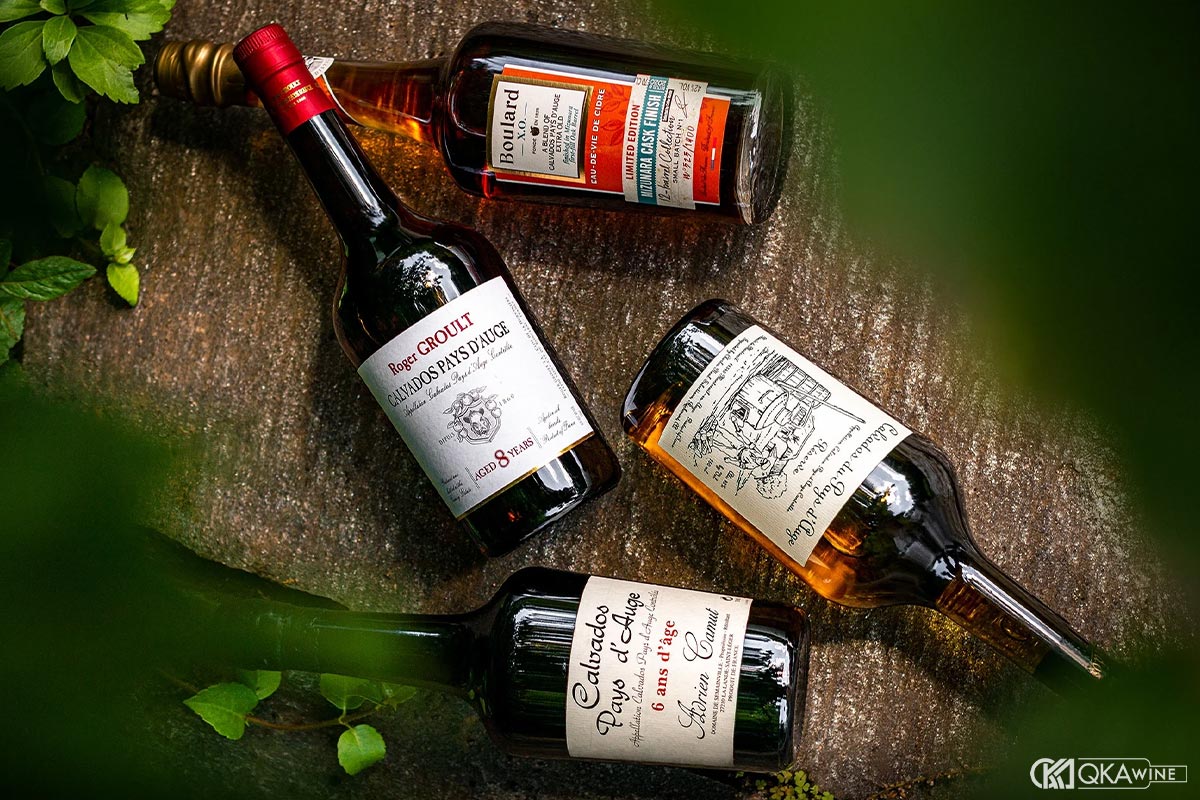 So sánh Eau-de-Vie và Brandy