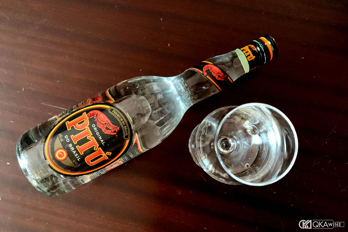 Uống rượu Cachaca nguyên chất đúng cách