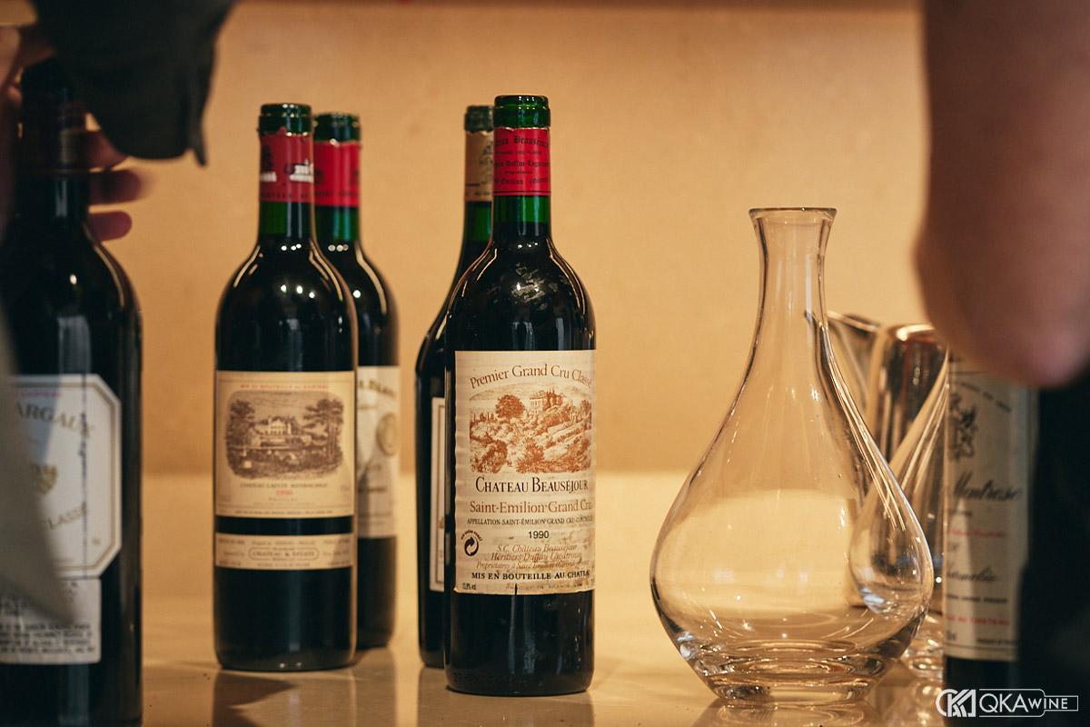 Bordeaux blend khác gì so với vang đơn giống?