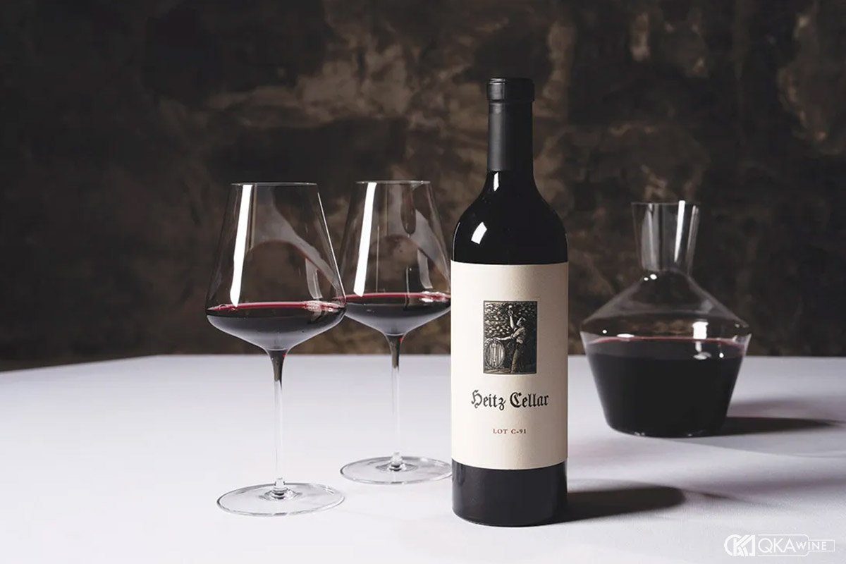 Giá vang California và Chile