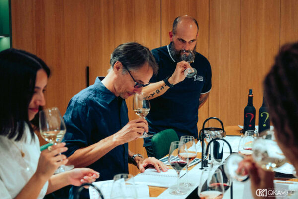 Hương vị vang Bordeaux dưới góc nhìn sommelier