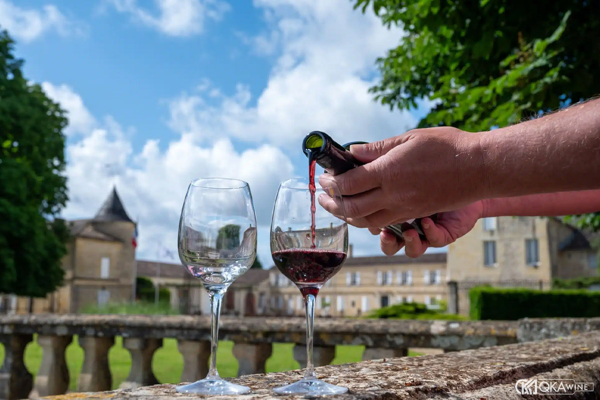 Nhiệt độ phục vụ vang Bordeaux chuẩn cho từng phong cách