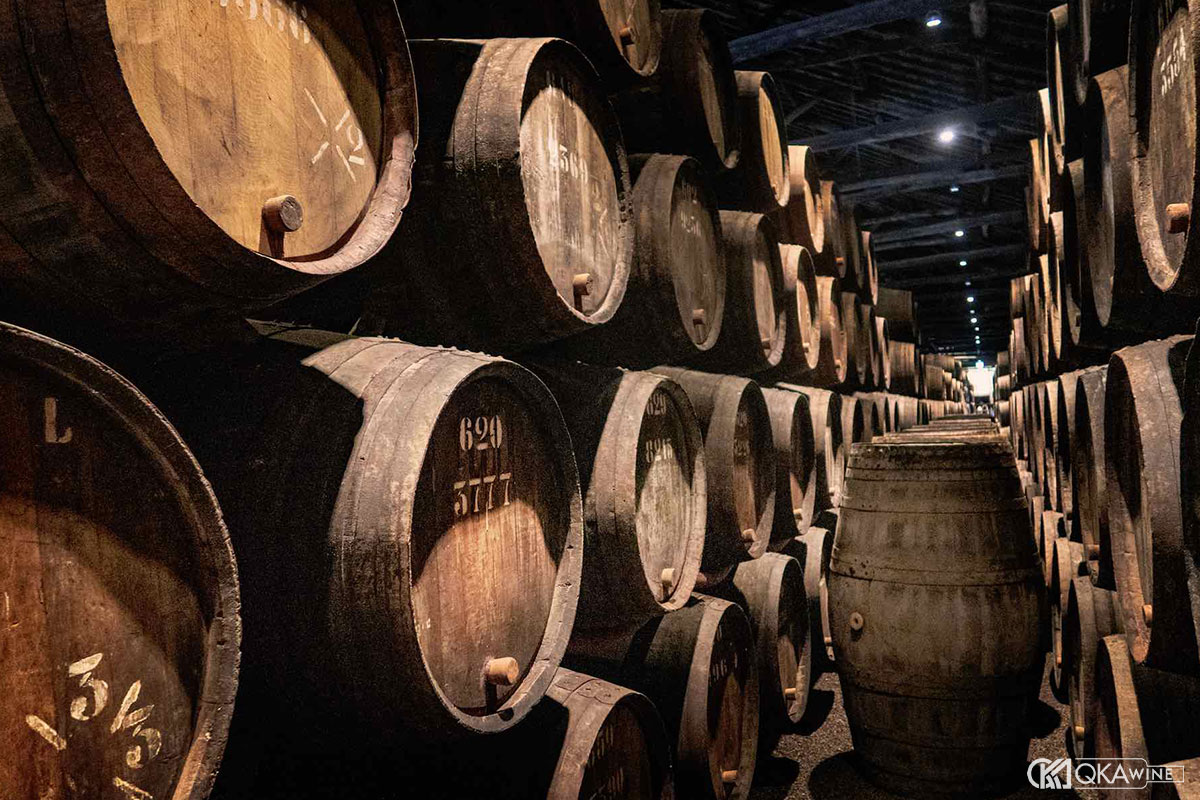 Các loại thùng gỗ sồi phổ biến trong sản xuất rượu vang