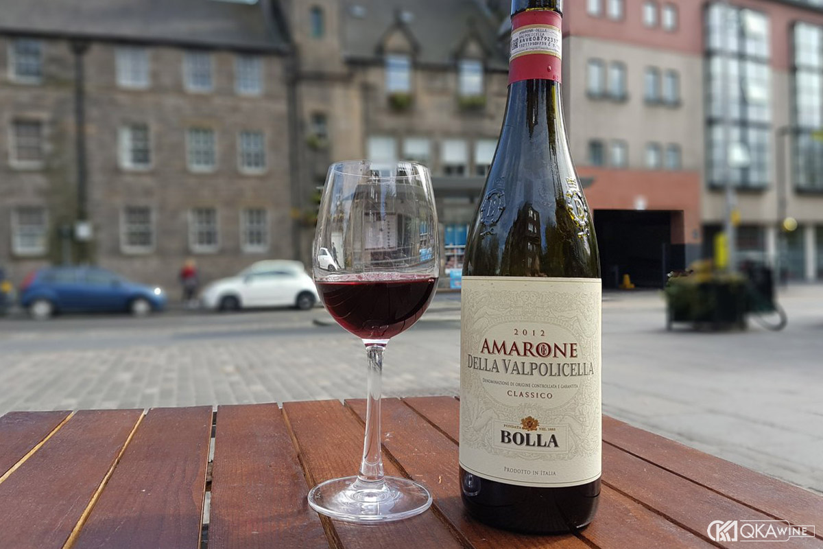 Chọn rượu vang Corvinone