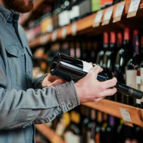 Giá rượu vang California bao nhiêu?