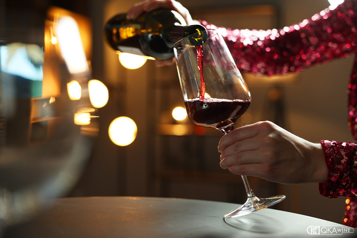 Các lỗi thường gặp khi uống rượu vang đỏ