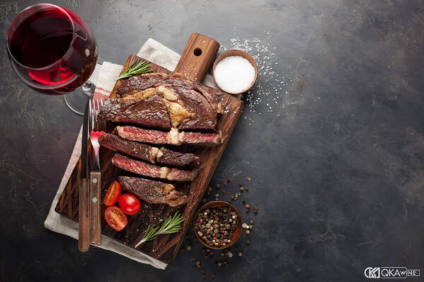 Rượu vang đỏ uống với thịt bò loại nào ngon?