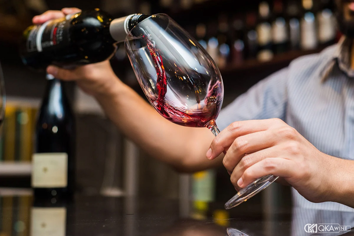 Rượu vang Merlot có vị gì?