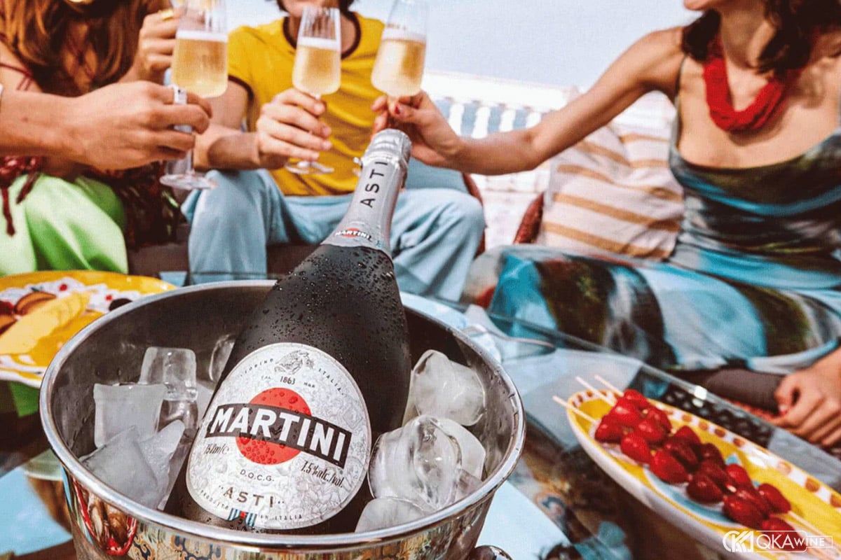 Asti Spumante hợp với ai và dịp nào?