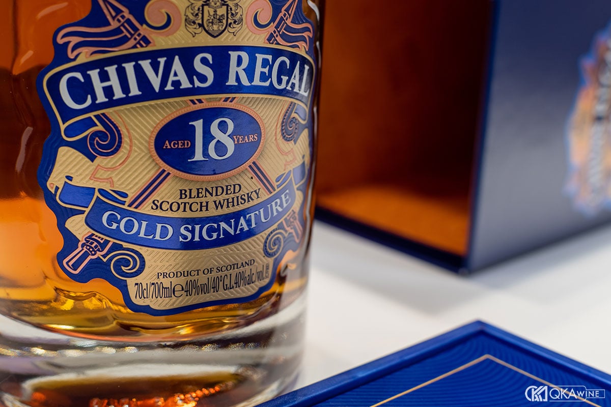 Cách chọn mua rượu Chivas 18