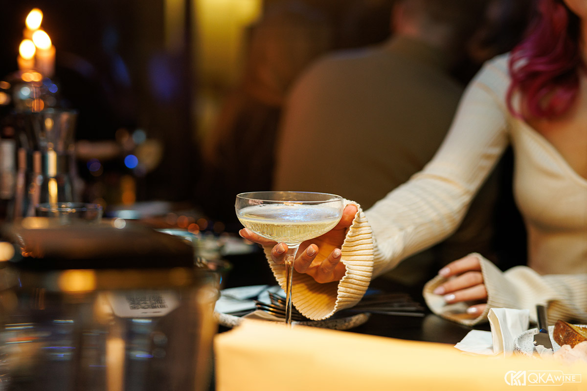 Cách kết hợp món ăn cùng Champagne