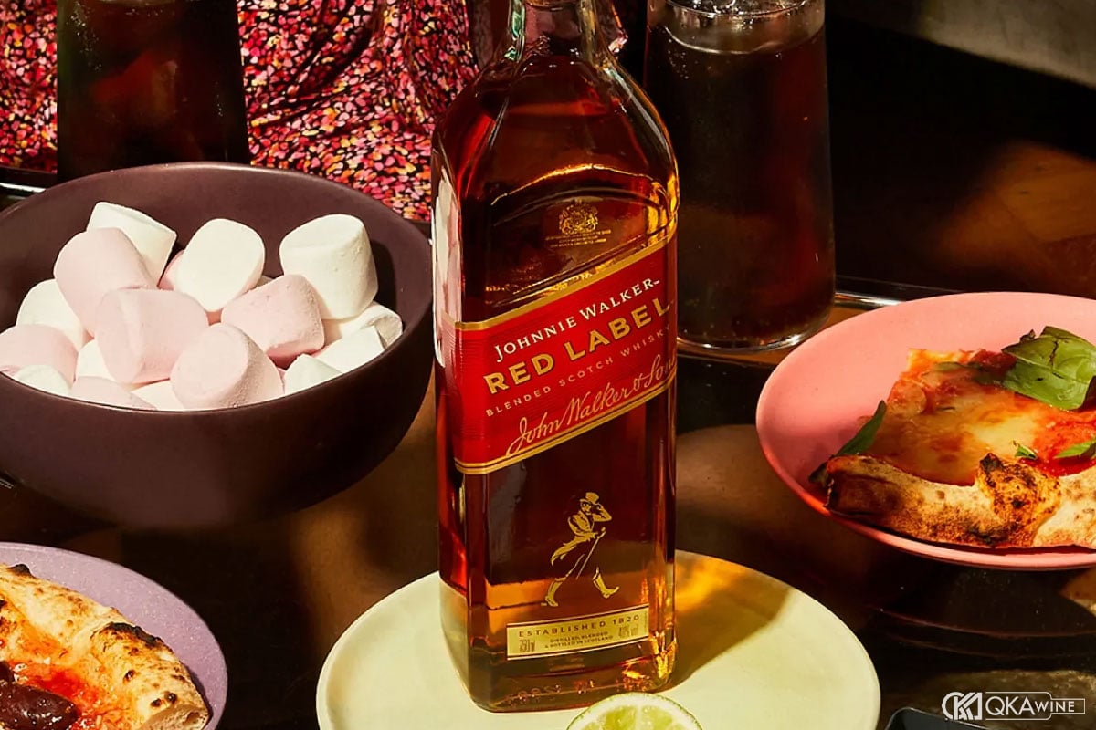 Cách uống Johnnie Walker Red Label