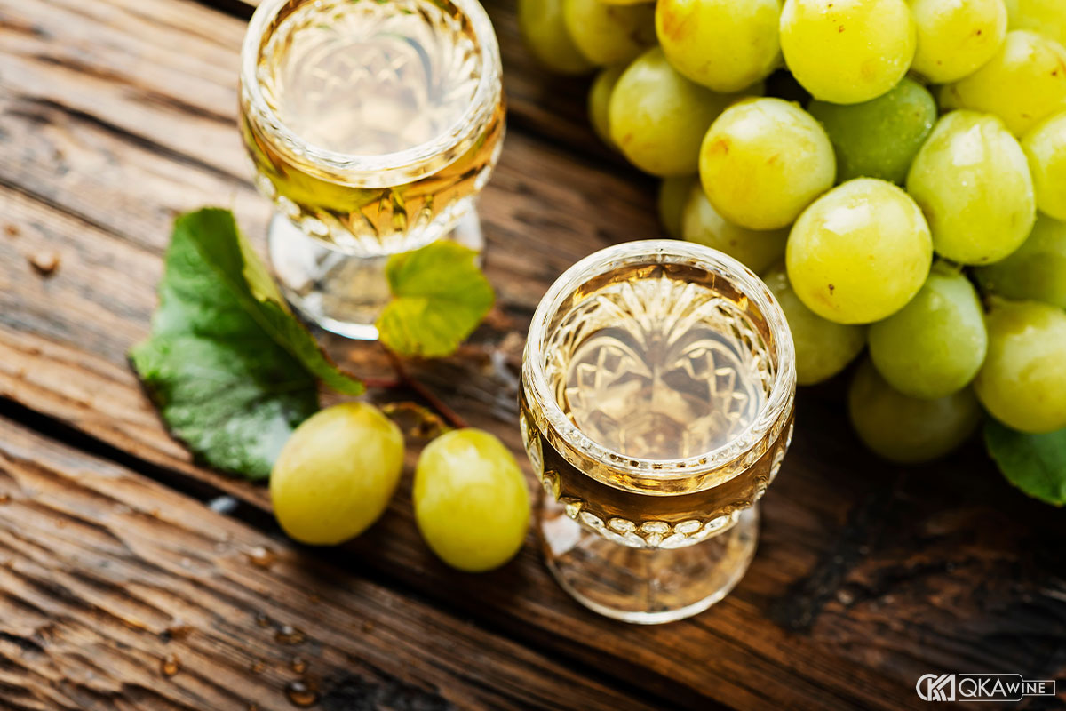 Grappa là gì?