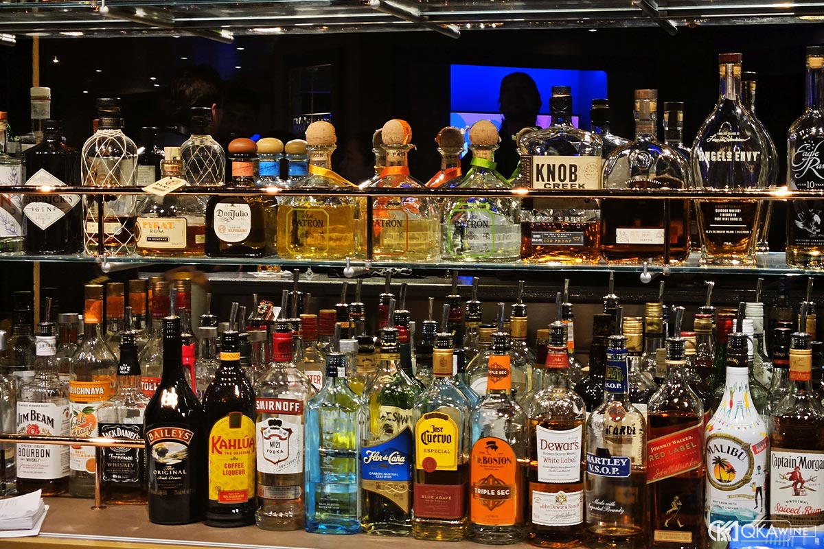 Mua rượu mùi chính hãng tại QKAWine