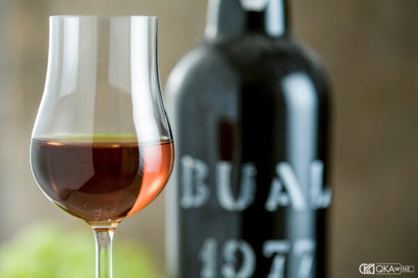 Oxidation là gì trong rượu vang?