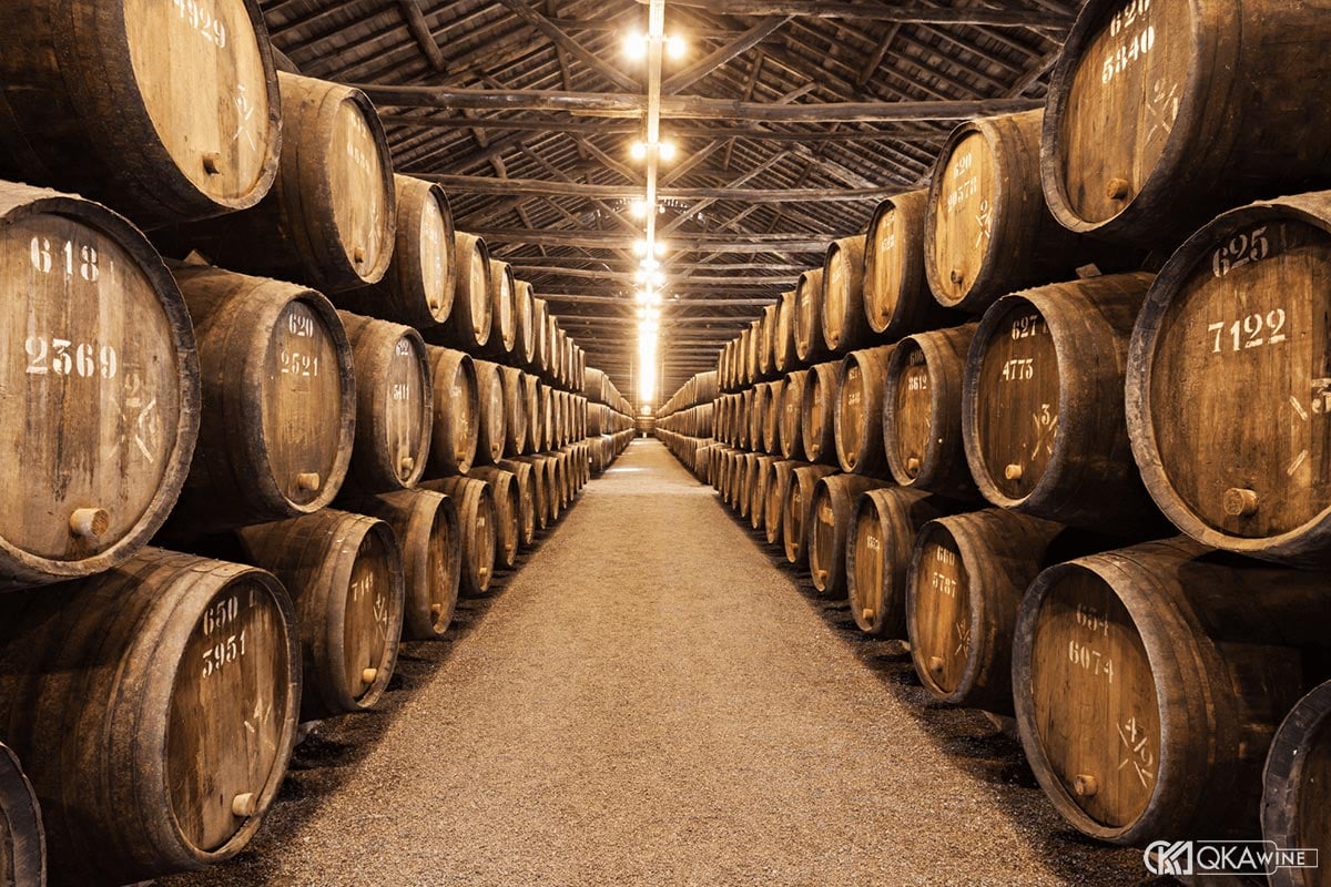 Producer khác gì với brand, bottler và importer?