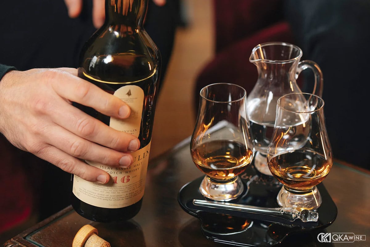 Ly Glencairn hợp với loại whisky nào?